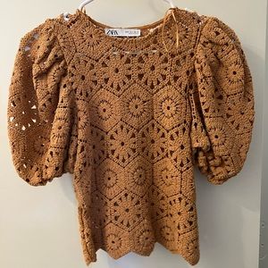 Zara Crochet Flower top
